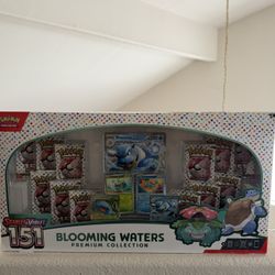 Pokemon Blooming Waters Premium Collection 
