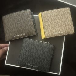 Michael Kors Wallets