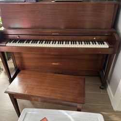 Baldwin Piano