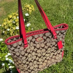 Vintage Coach Purse with Red Leather Interior 