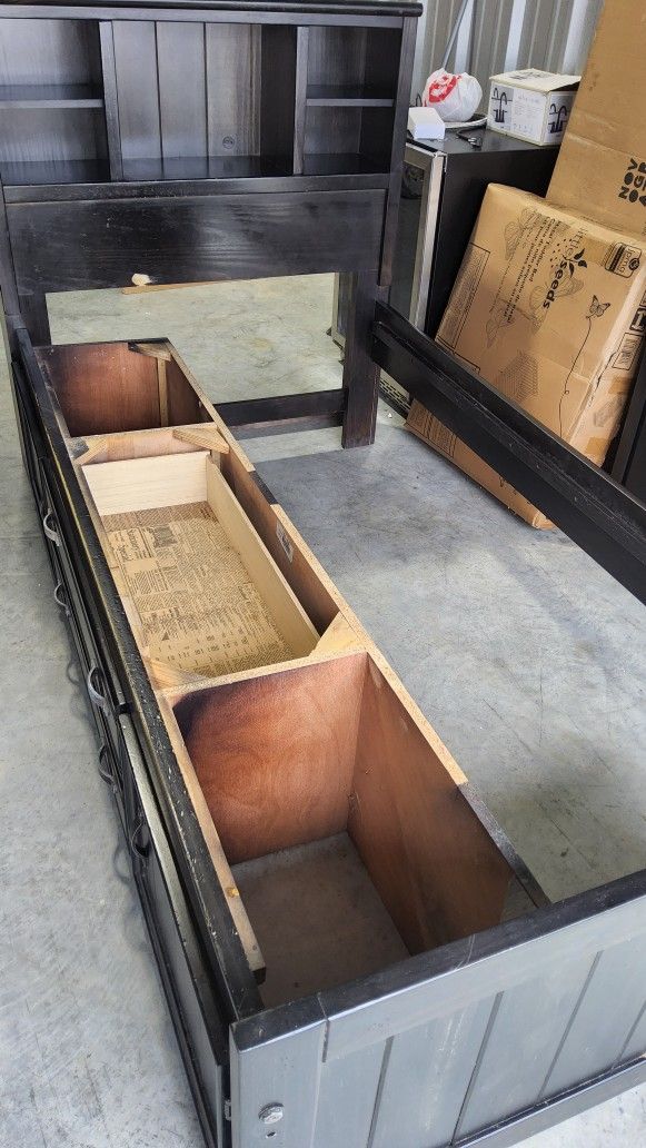 Wooden Cabin Bed Twin Size Wood Frame " Real Wood "
