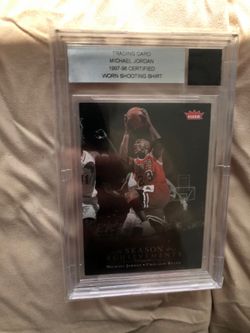 Micheal Jordan jersey card