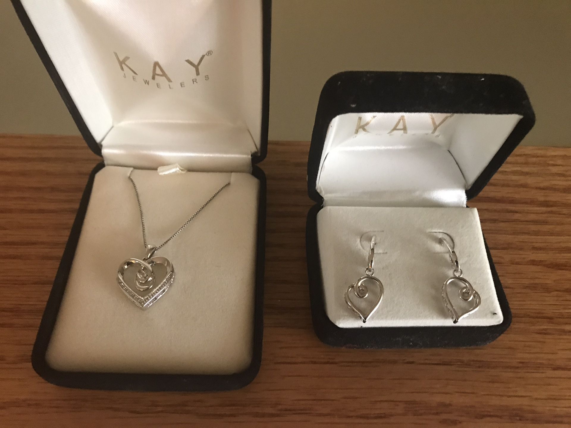Kay Jewelry heart necklace and earrings set