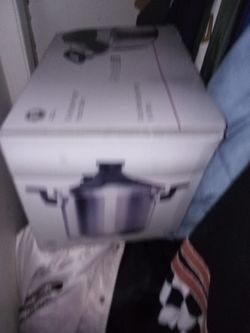 10 liter Royal Prestige pressure cooker