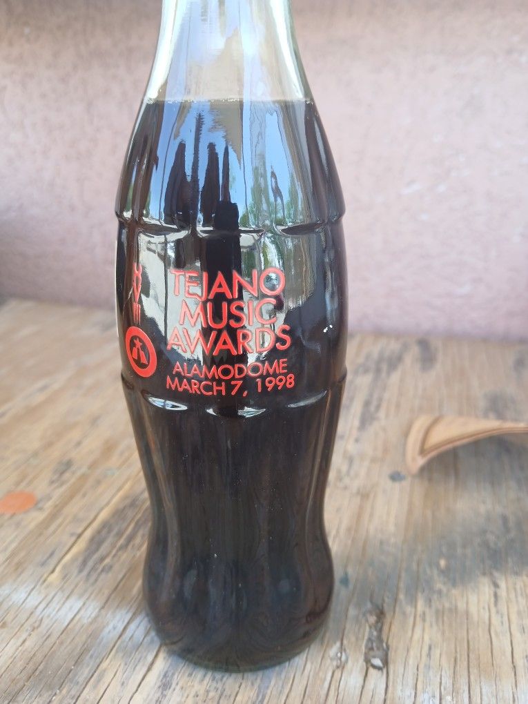 Classic Coca-Cola Bottle  Tejano Music Awards 