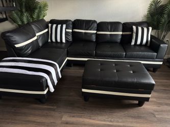 Sectional Sofa w/ Ottoman