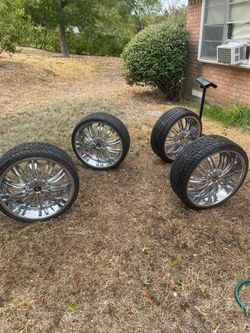 22in rims 5 lugs universal