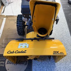 CUB CADET Snow thrower 