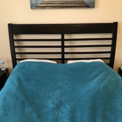 Queen Bedroom 5 Piece Set 