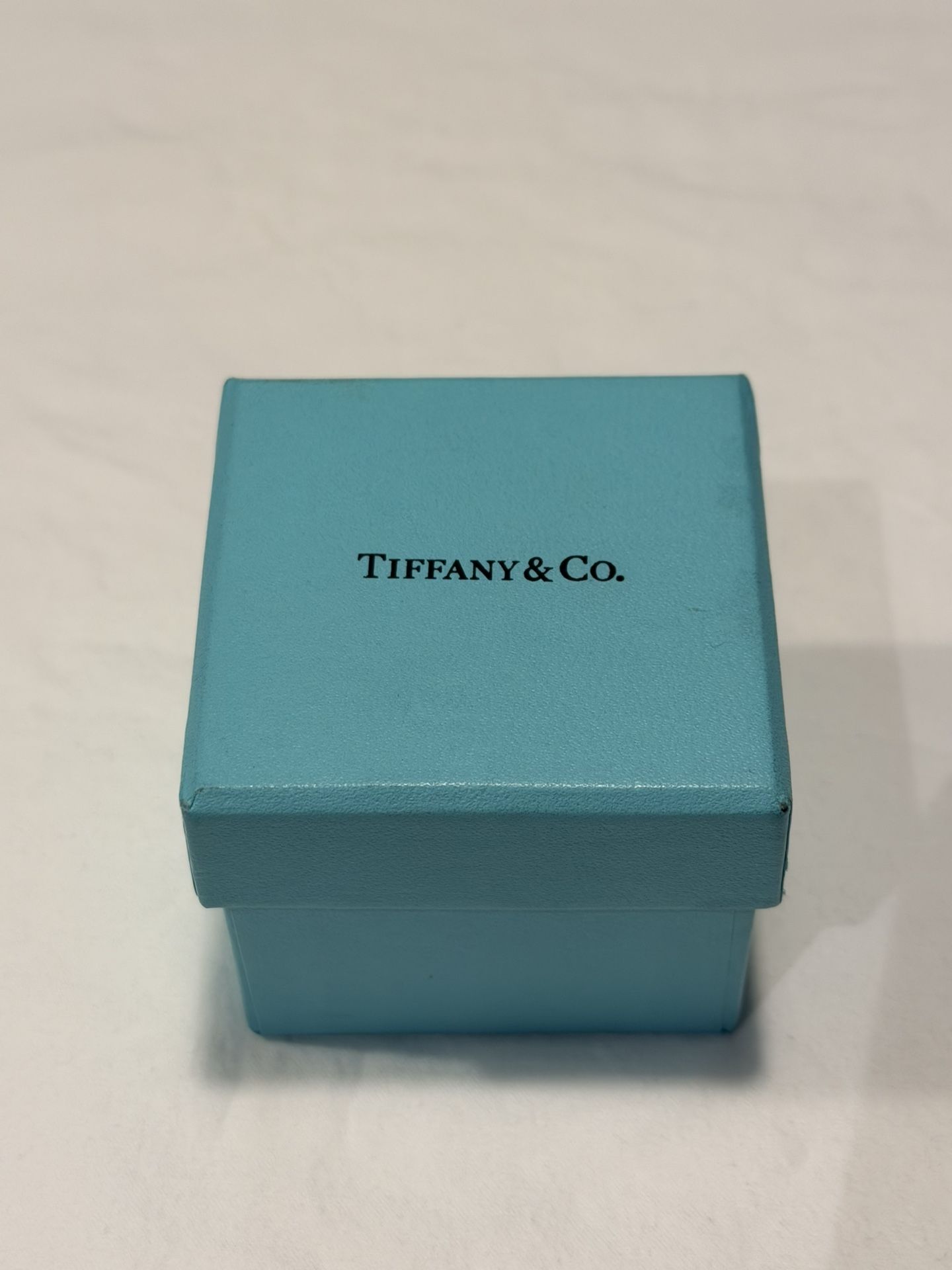 Tiffany & Co Platinum and Diamond Round Engagement Ring .87 CT E VS1 With Papers