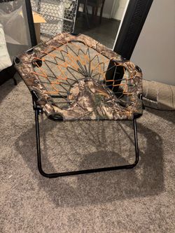 Camo chair