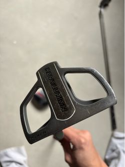 Maxfil revolution putter