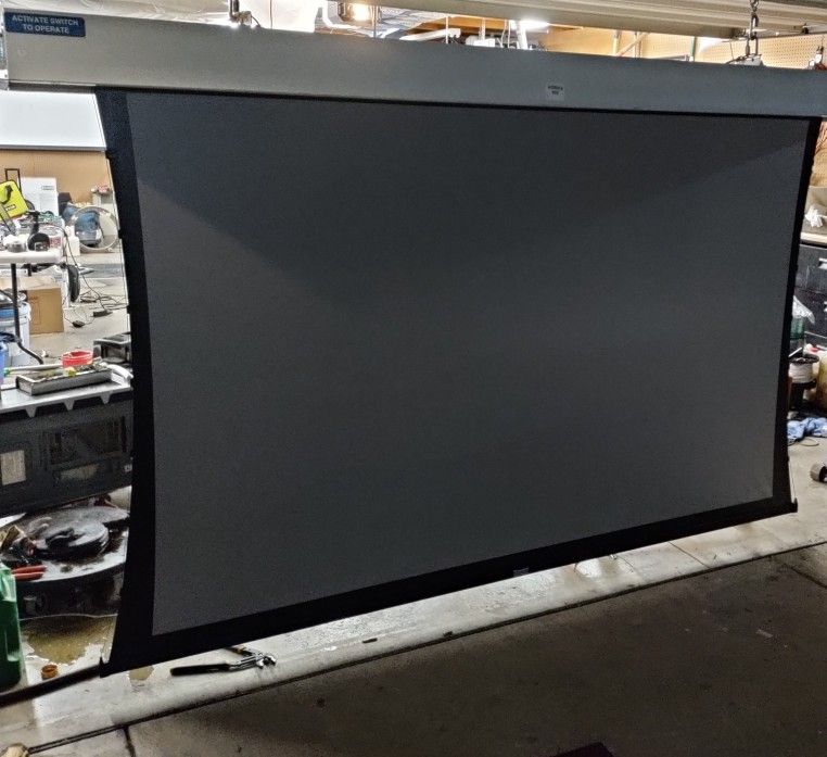Da-Lite Motorized Projection Screen