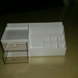 Make Up Organizer