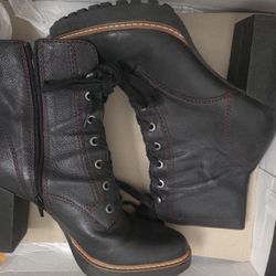 Naturalizer Platform Boots