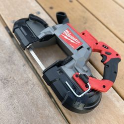 Milwaukee M18 FUEL Cordless Brushless 3-1/4 in. Compact Band Saw Tool Only