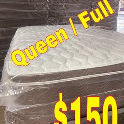New Queen Plush Pillow Top/ Colchones 