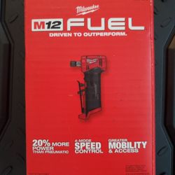 MILWAUKEE 1/4" RIGHT ANGLE DIE GRINDER $130 PRECIO FIRME. 