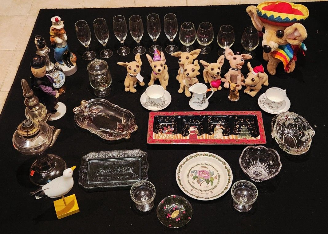 X38 Miscellaneous Collectible Items (See Ad)
