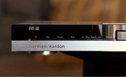 Harman Kardon SACD DVD Audio Multiformat Slim profile Disc Player - MINT