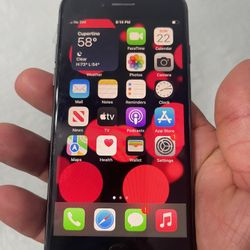 Iphone 8 64 Gb No Cracks. 