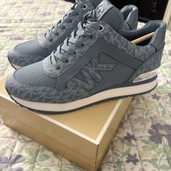 Michael Kors Sneakers