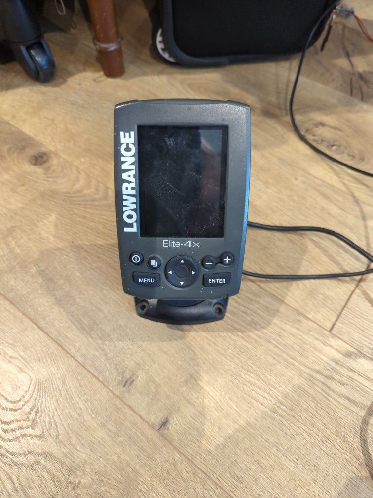 Lowrance Fish Finder Elite 4X