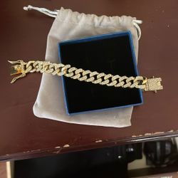 Gold Bracelet 