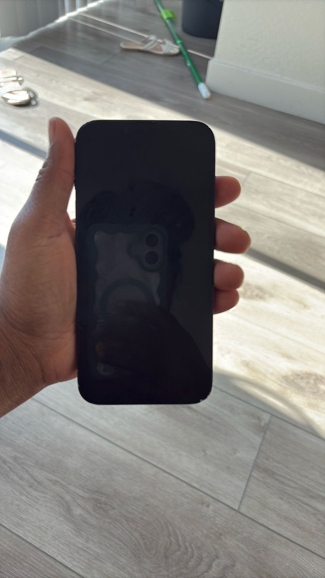 iPhone 14