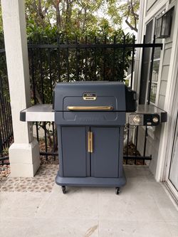 Ninja FlexFlame Grill and Smoker