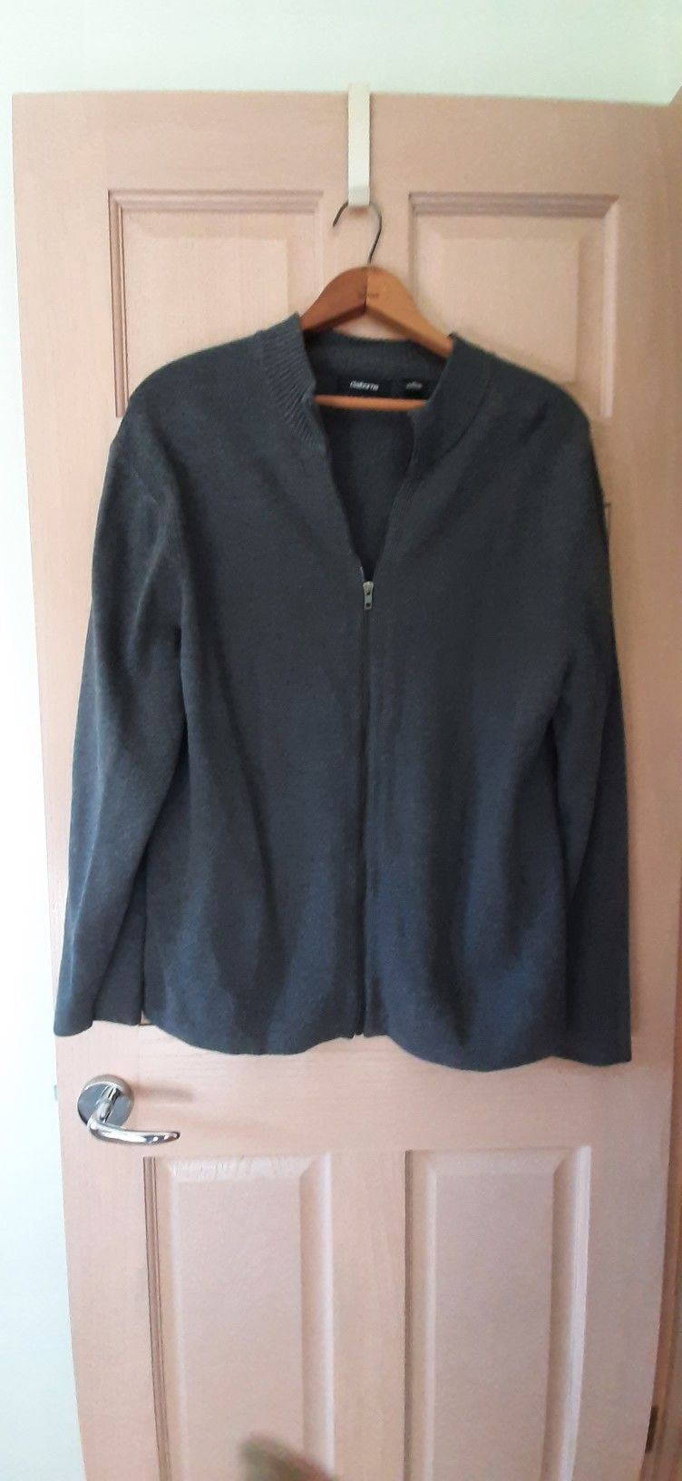 Mens Claiborne Gray Zip up Sweater Size XL