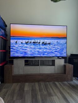 Tv stand