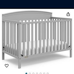 baby crib 