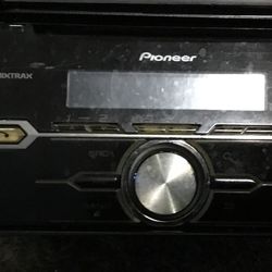 Pioneer Mixtrax FH- X720BT WITH USB