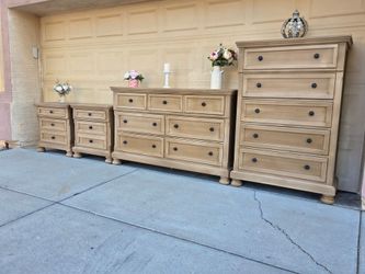 Gorgeous Dressers and nightstands