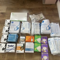 Everything New Bundle Pads And Bandage 🩹 Lot 