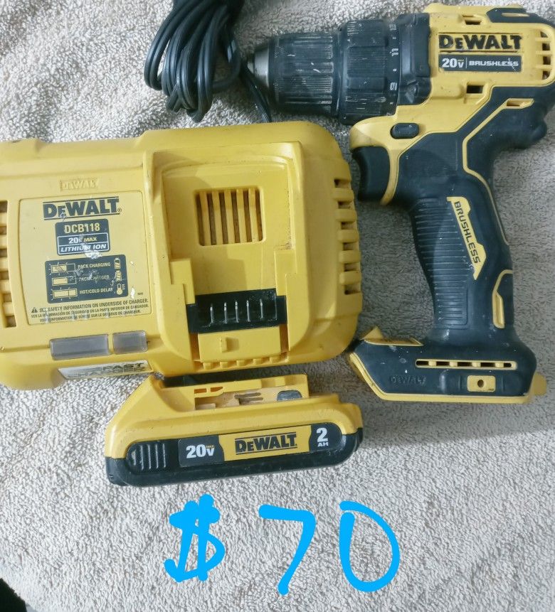 Dewalt ATOMIC 20V MAX Cordless Brushless Compact 1/2 in. Drill/Driver