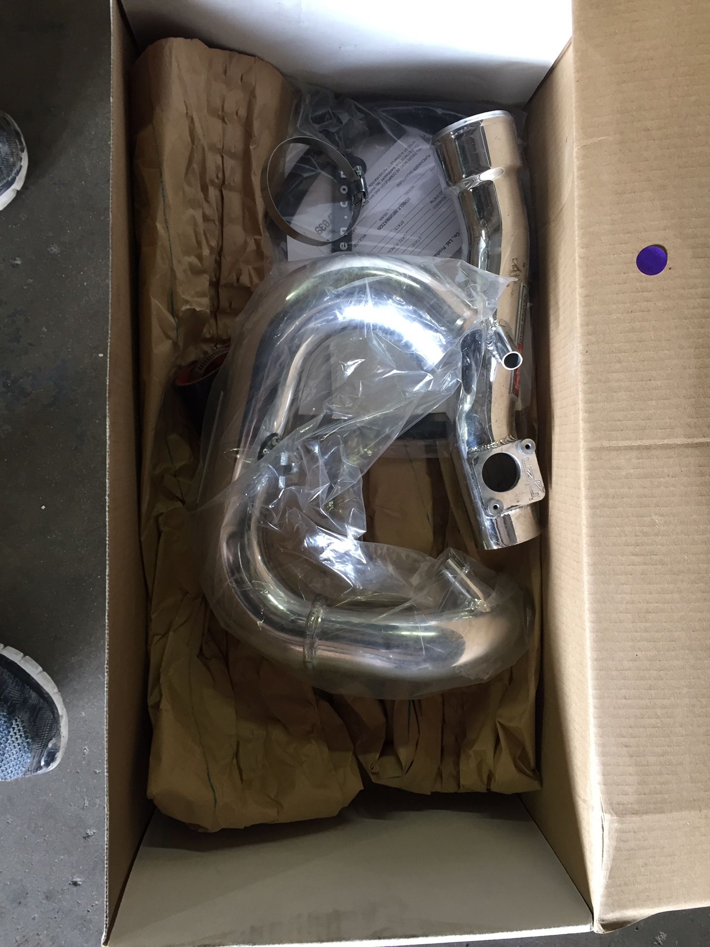 Injen Brand new short ram intake