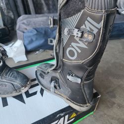 O'Neill youth riding boots