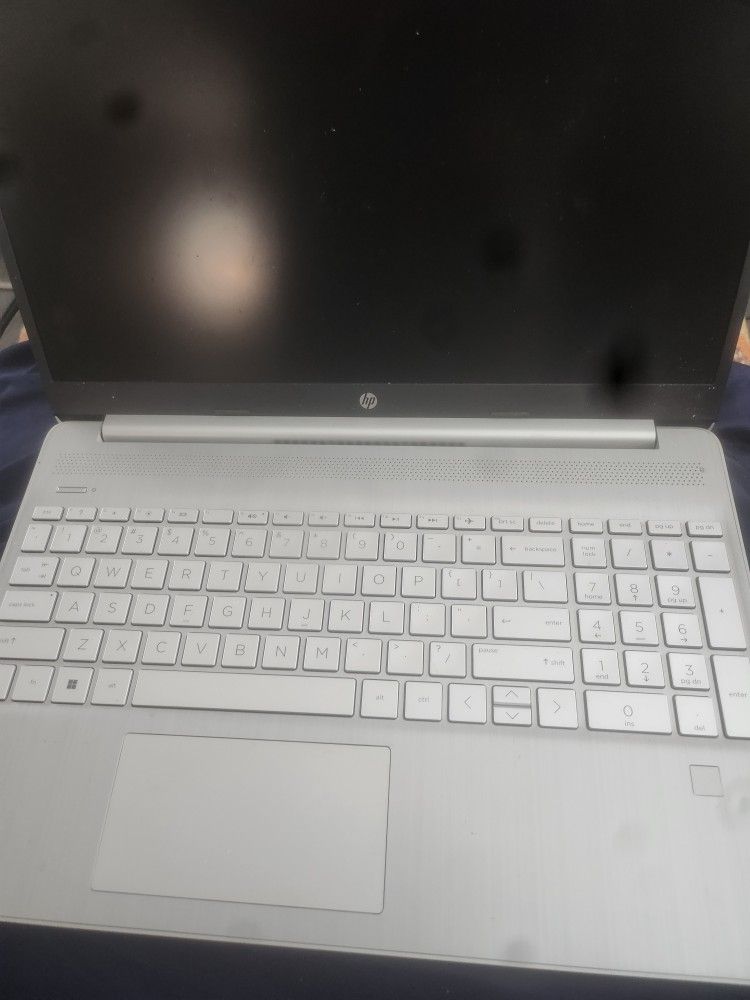 HP Laptop 15.6 Inches