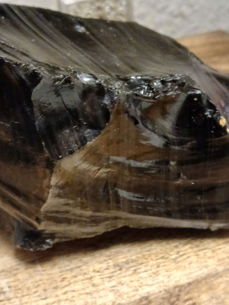 LARGE OBSIDIAN  ROCK