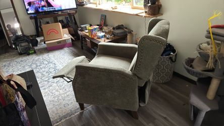 Recliner chair