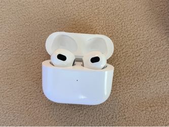 AirPods Gen 3