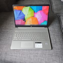 15" Touchscreen HP Notebook