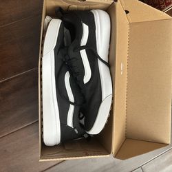 New era 59 vans black size 9.5