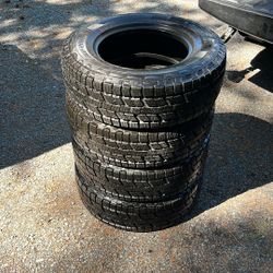 Tires LT275/70R18 