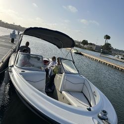 2006 Bayliner 215br