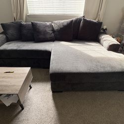 Sectional  - Large, Cordouroy, Rightfacing