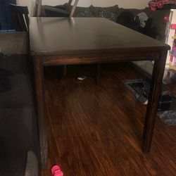 Dinning Table 