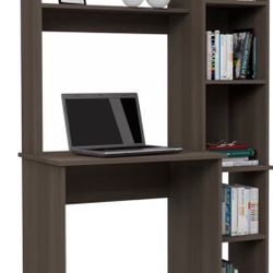 Hutch Desk w/ Bookshelf